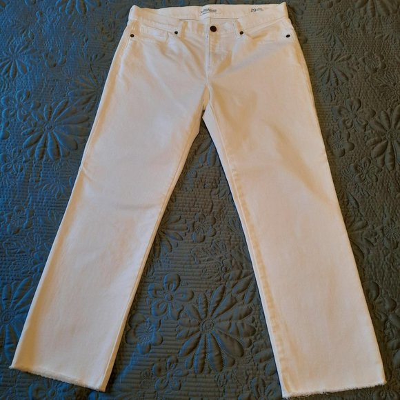 Banana Republic Straight Ankle Jean - white, size 29 regular - Picture 1 of 2